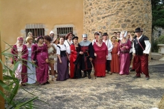 mariage feodal chateau aiguilles (4)